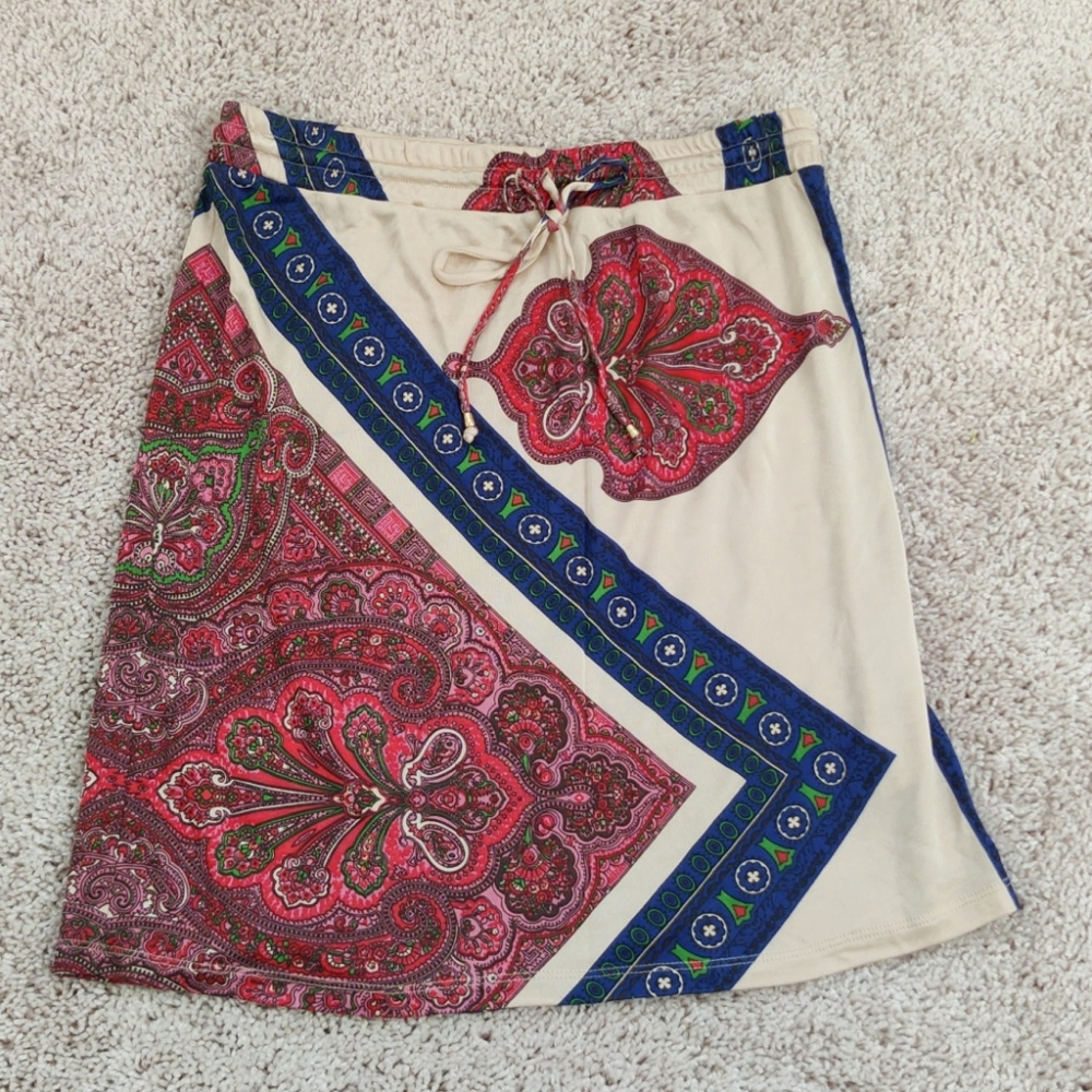 Pattern short shirt